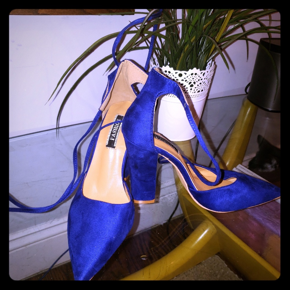 blue heels